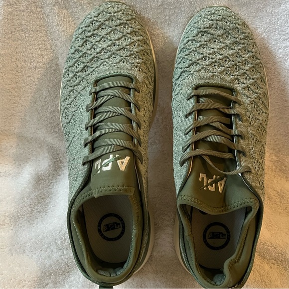 Nike APL Trainer, W11 - Picture 2 of 9